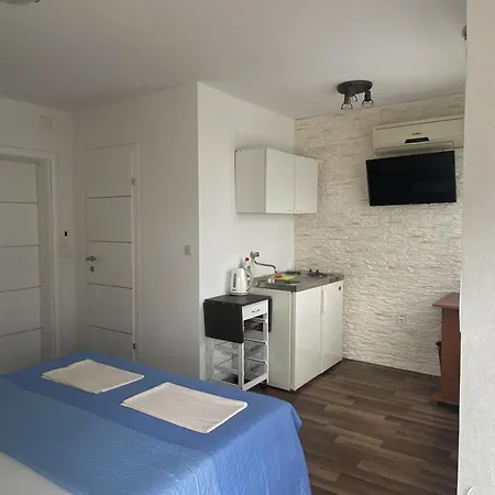 Guest house Sekki Krk Town